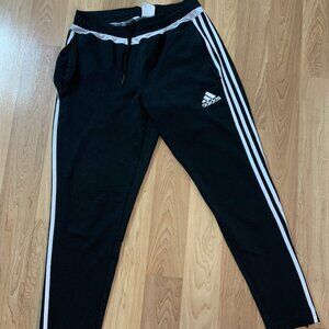 ADIDAS TRACK PANTS SIZE MEDIUM BLACK AND WHITE